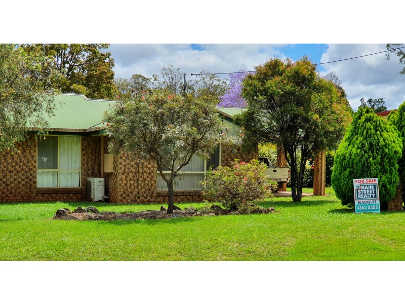 10 Crofton Street, Blackbutt QLD 4306