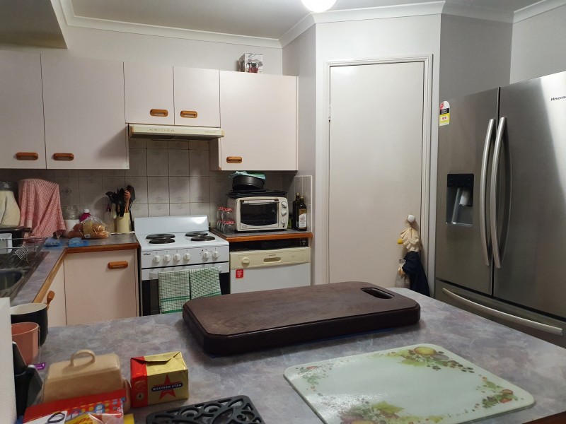 10 Crofton Street, Blackbutt QLD 4306