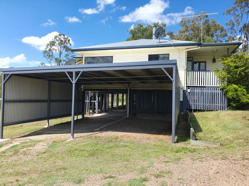 38 Stretton Drive, Blackbutt QLD 4306