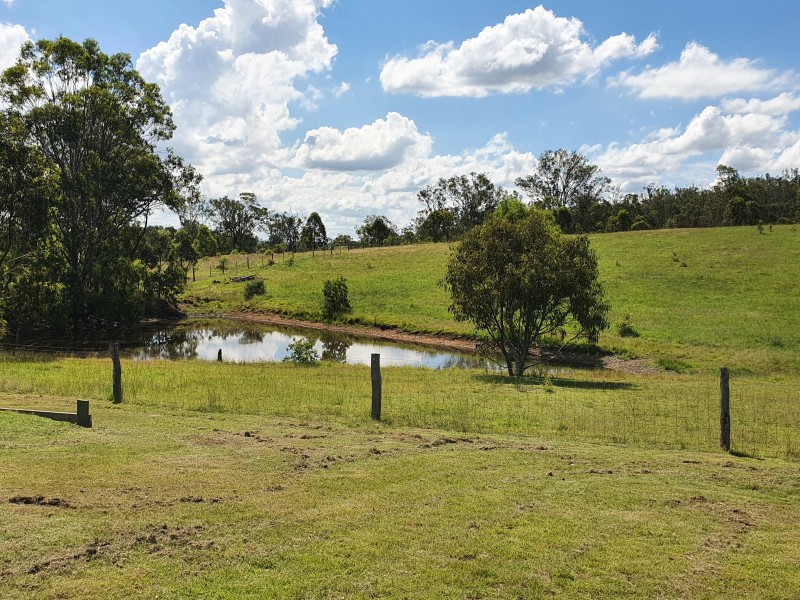 38 Stretton Drive, Blackbutt QLD 4306