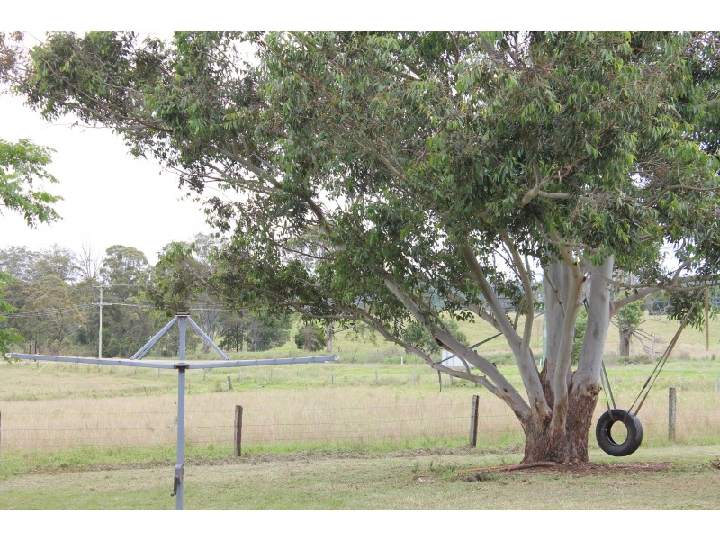 657 New England Highway, Yarraman QLD 4614