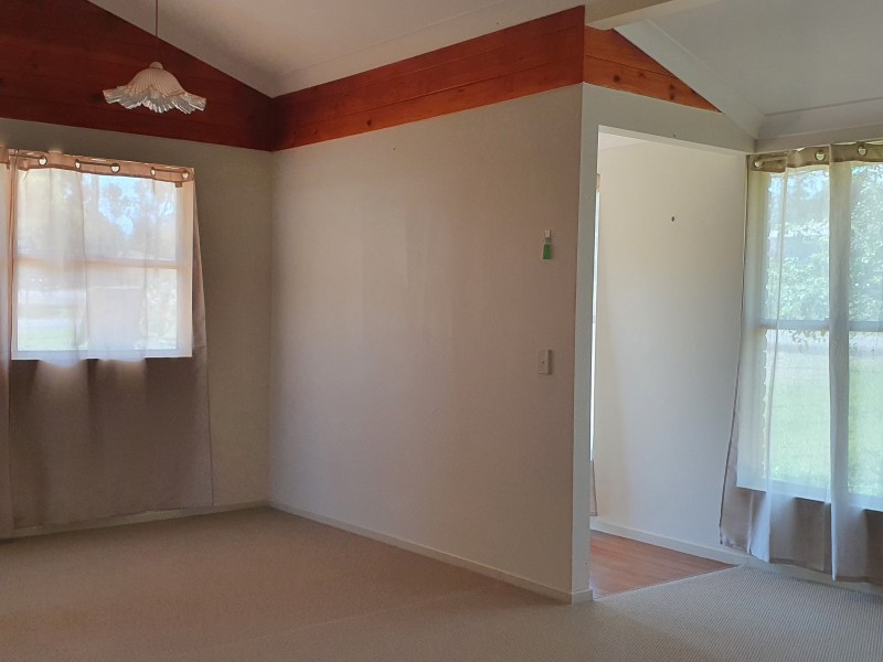 19 Fern Street, Blackbutt QLD 4306