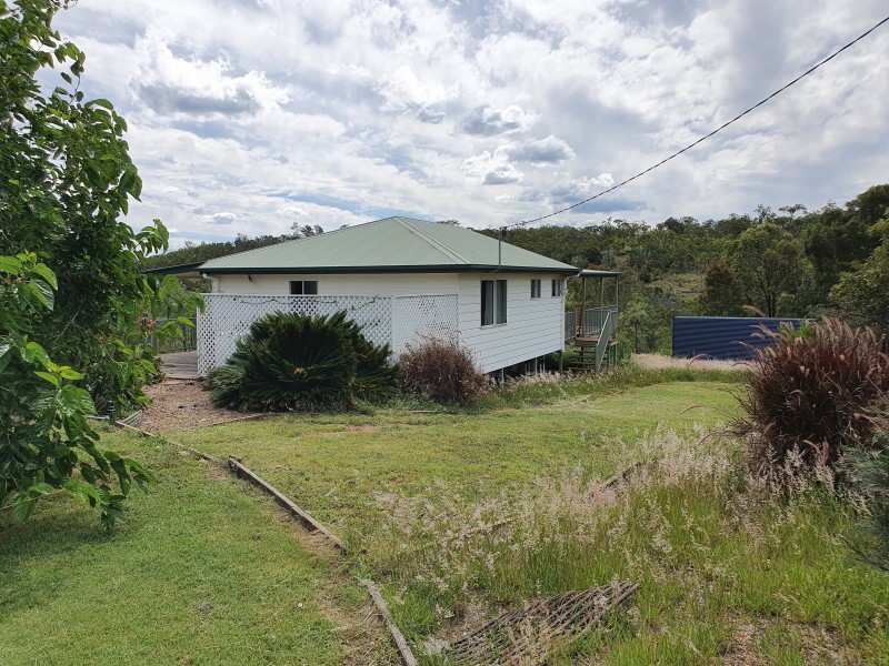 199 Stretton Drive, Blackbutt QLD 4306