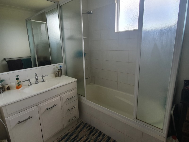 199 Stretton Drive, Blackbutt QLD 4306