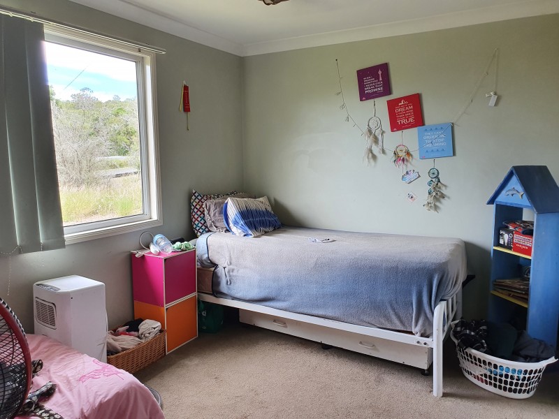 199 Stretton Drive, Blackbutt QLD 4306