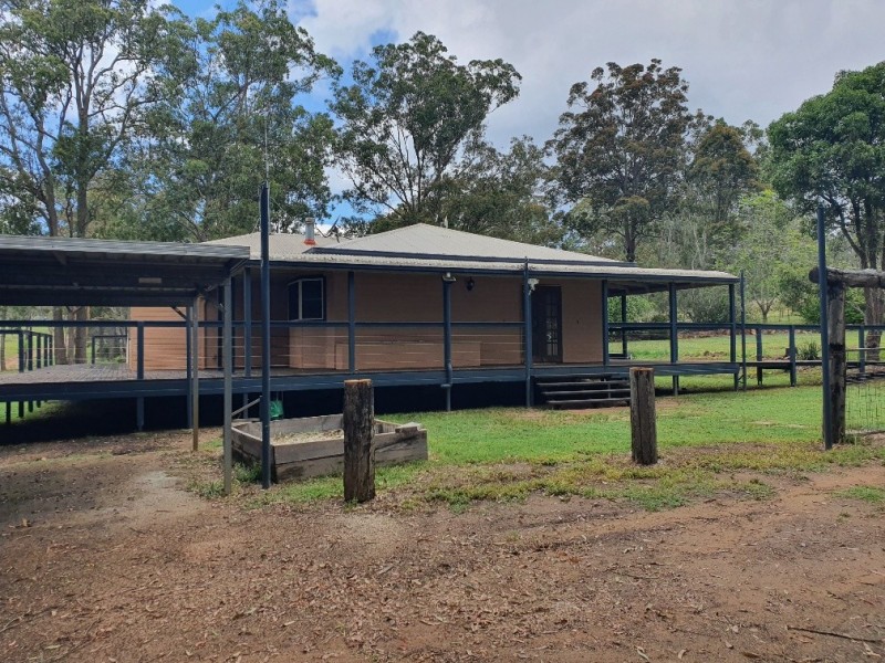 2 Langton Road, Blackbutt QLD 4306