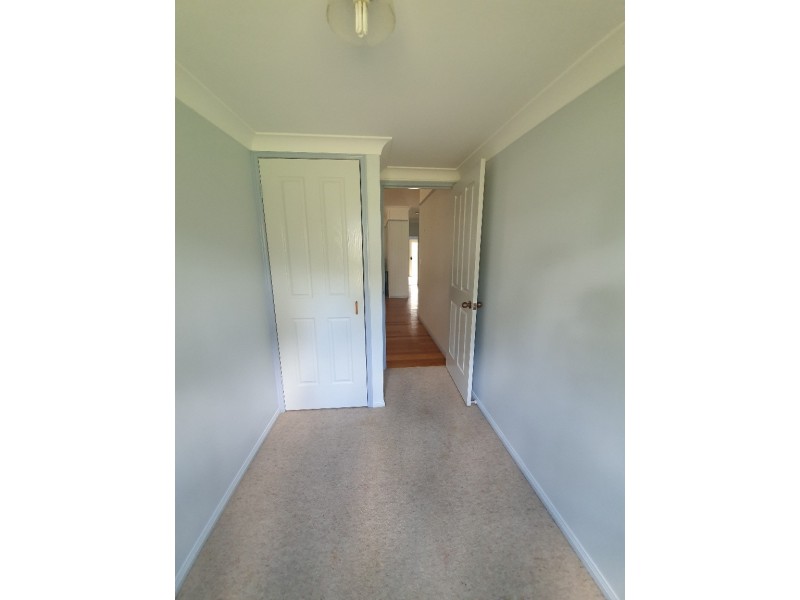 2 Langton Road, Blackbutt QLD 4306