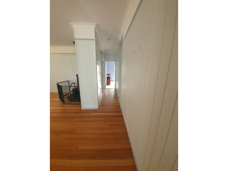 2 Langton Road, Blackbutt QLD 4306