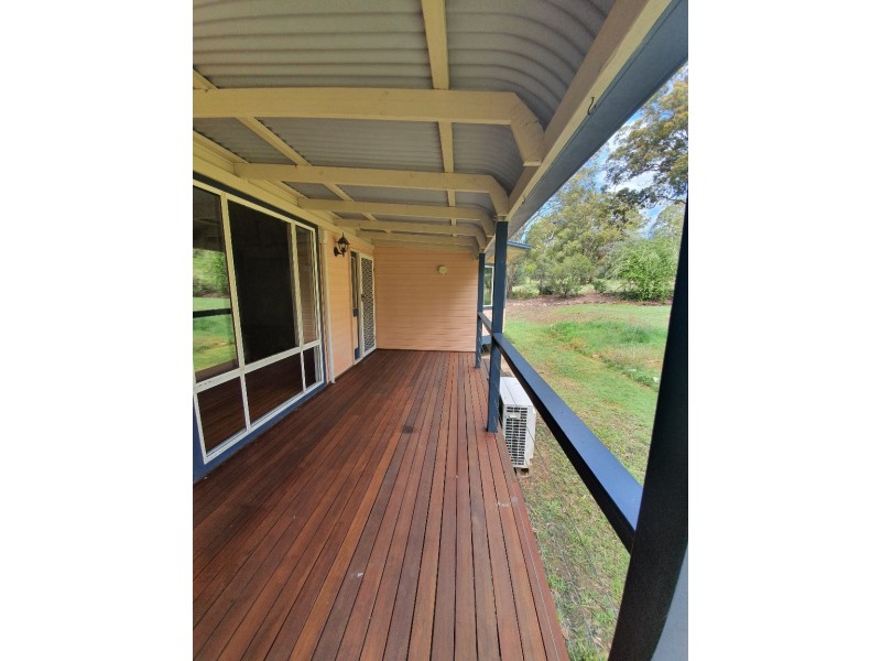 2 Langton Road, Blackbutt QLD 4306