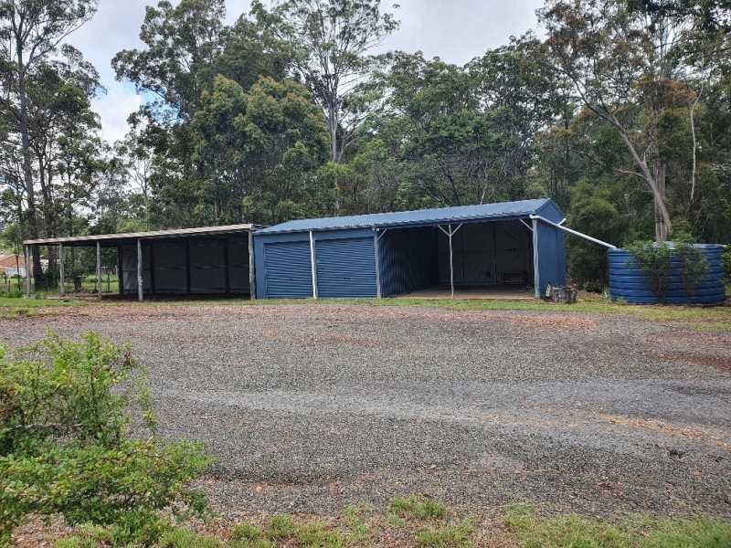 2 Langton Road, Blackbutt QLD 4306