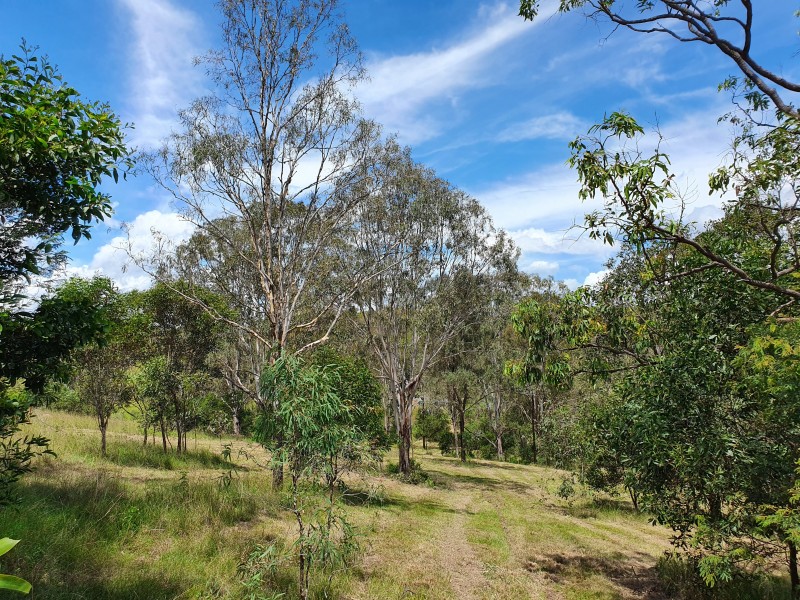 7 EMERSON ROAD, Blackbutt QLD 4306