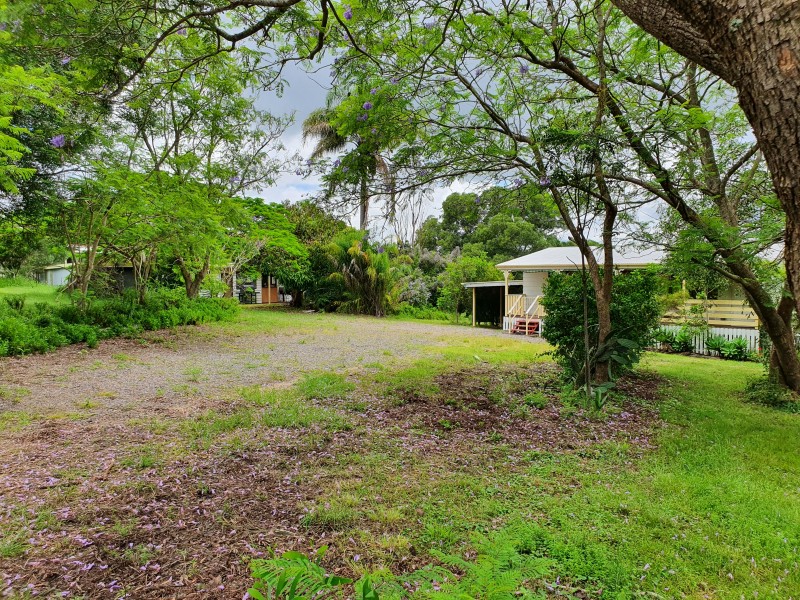 128 Greenhills Drive, Blackbutt QLD 4306