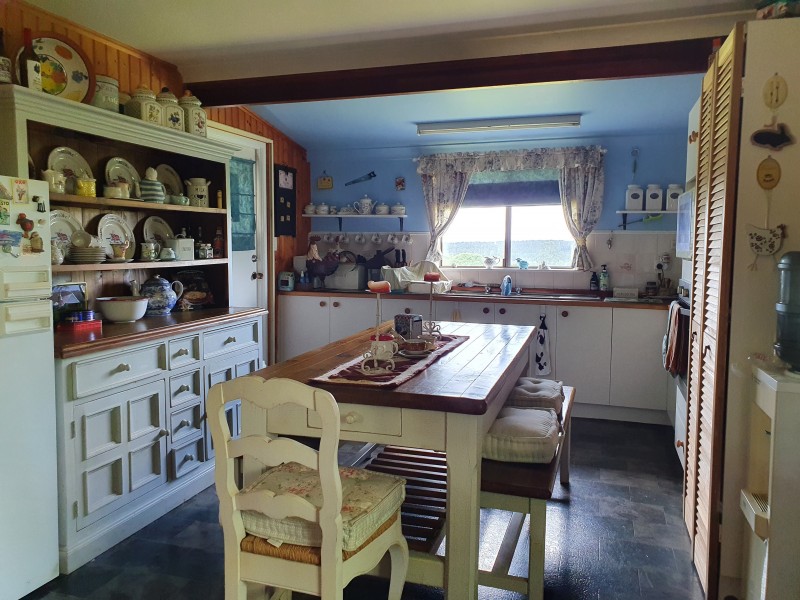 128 Greenhills Drive, Blackbutt QLD 4306