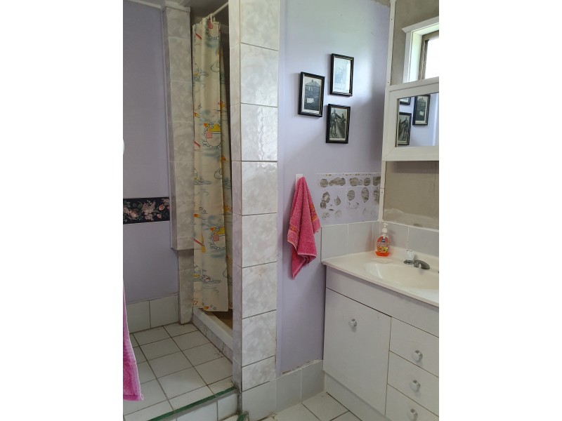 128 Greenhills Drive, Blackbutt QLD 4306