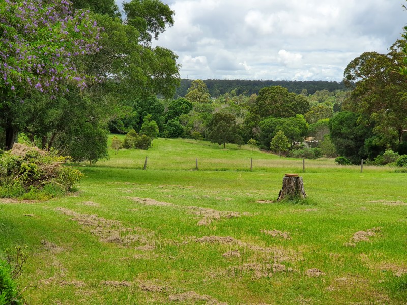 128 Greenhills Drive, Blackbutt QLD 4306
