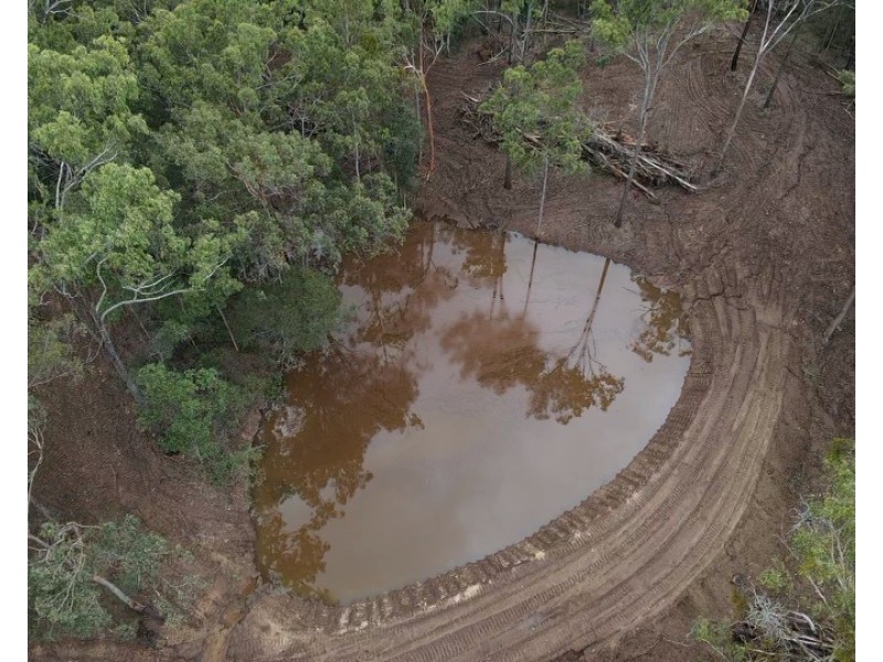 4 60 Cameron Road, Blackbutt QLD 4306