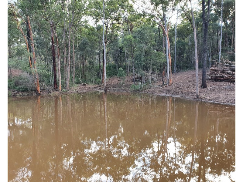 4 60 Cameron Road, Blackbutt QLD 4306