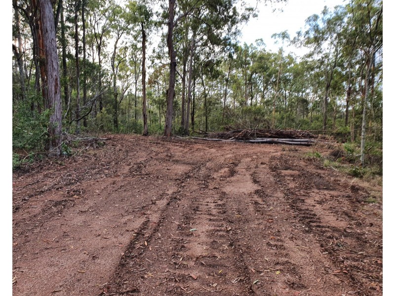 4 60 Cameron Road, Blackbutt QLD 4306