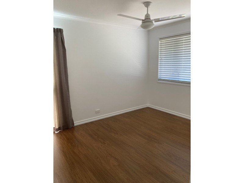 4 Davies Street, Yarraman QLD 4614