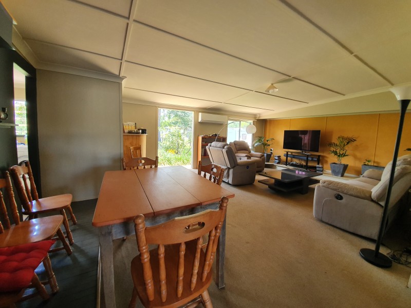 1 Allery Street, Blackbutt QLD 4306