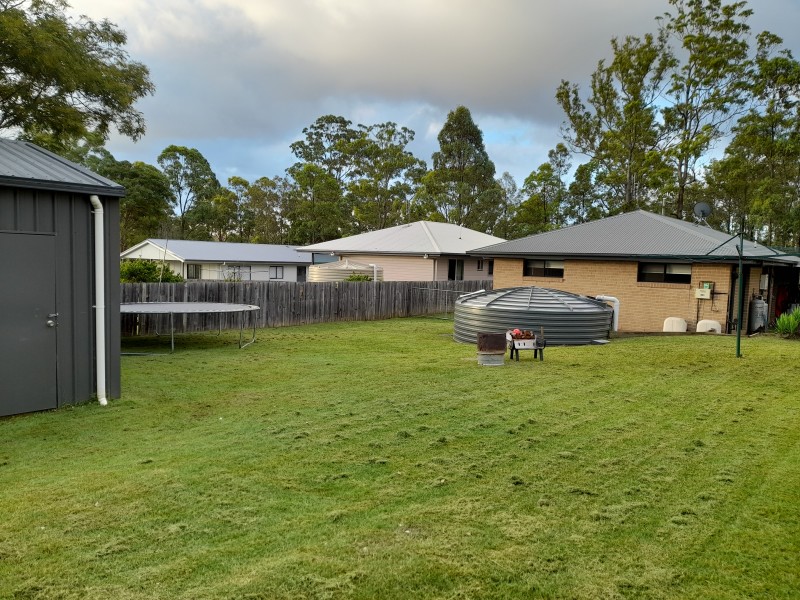 33 Morris Street,, Blackbutt QLD 4306
