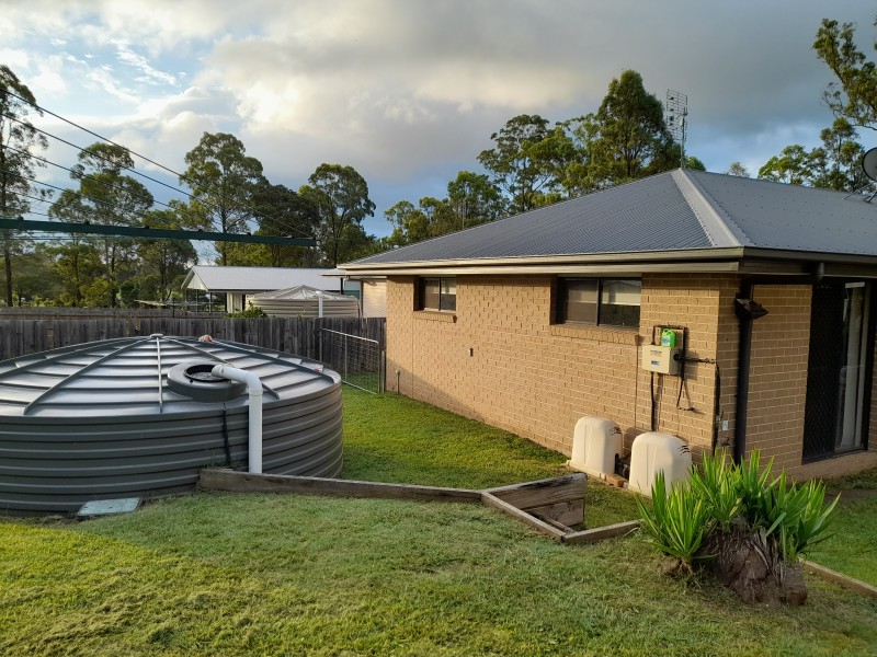 33 Morris Street,, Blackbutt QLD 4306