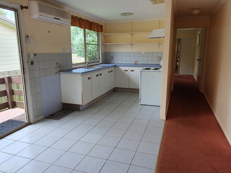 10 Miller Street, Blackbutt QLD 4306