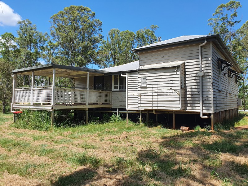51 Griffin Road, Blackbutt QLD 4306