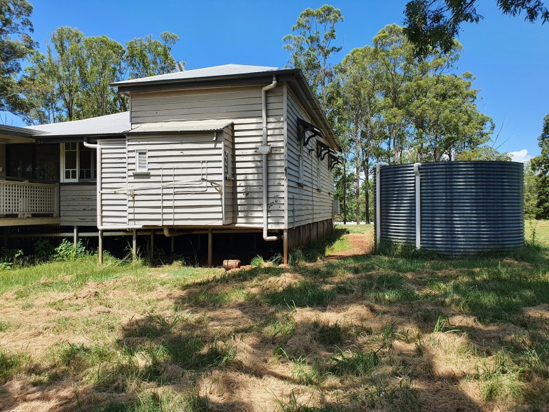 51 Griffin Road, Blackbutt QLD 4306