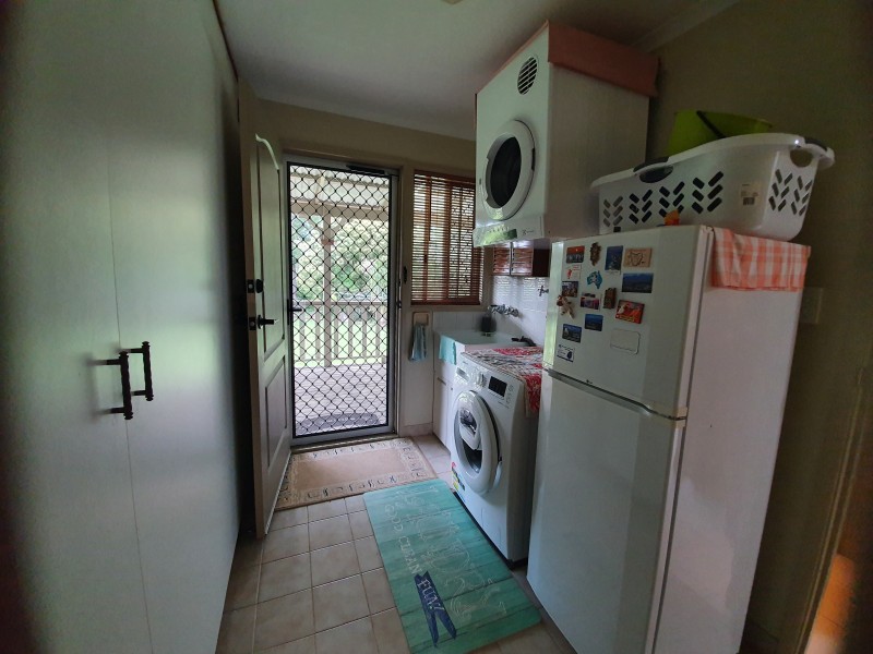 74 Greenhills Drive, Blackbutt QLD 4306