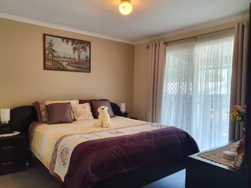 74 Greenhills Drive, Blackbutt QLD 4306