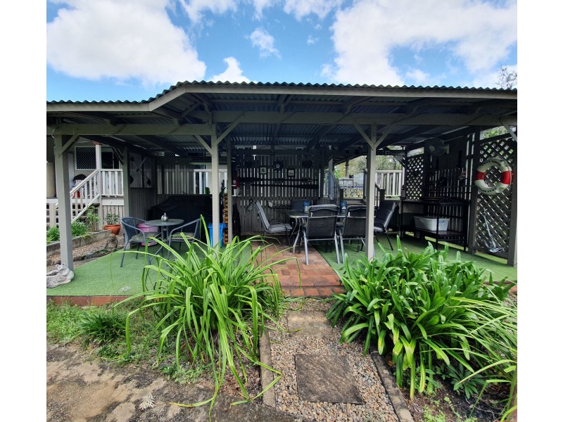 74 Greenhills Drive, Blackbutt QLD 4306