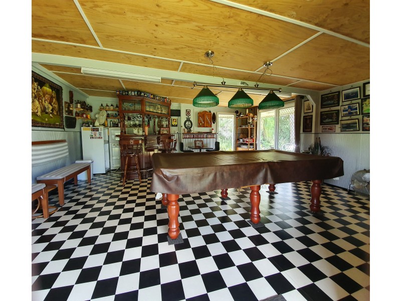 74 Greenhills Drive, Blackbutt QLD 4306