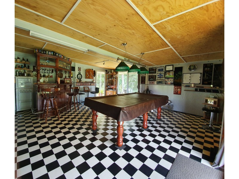 74 Greenhills Drive, Blackbutt QLD 4306