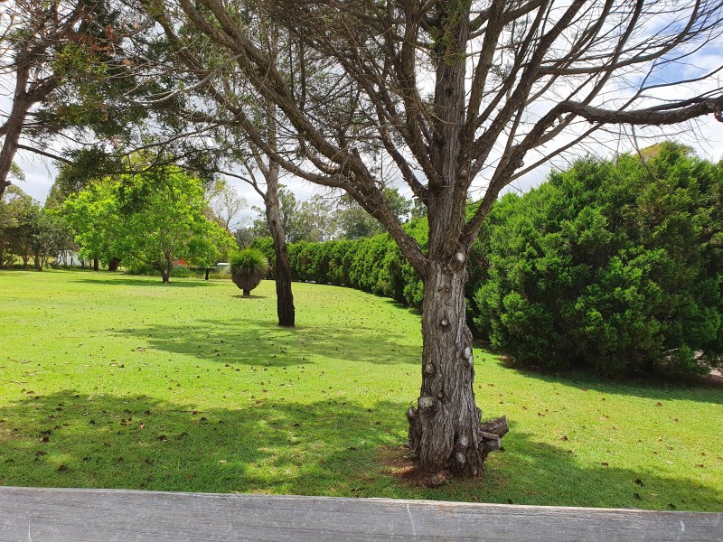 74 Greenhills Drive, Blackbutt QLD 4306