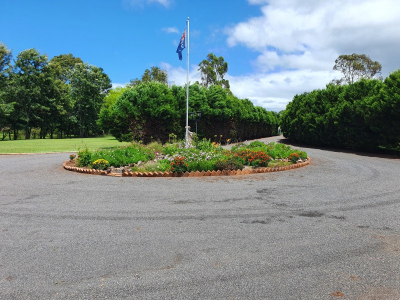 74 Greenhills Drive, Blackbutt QLD 4306