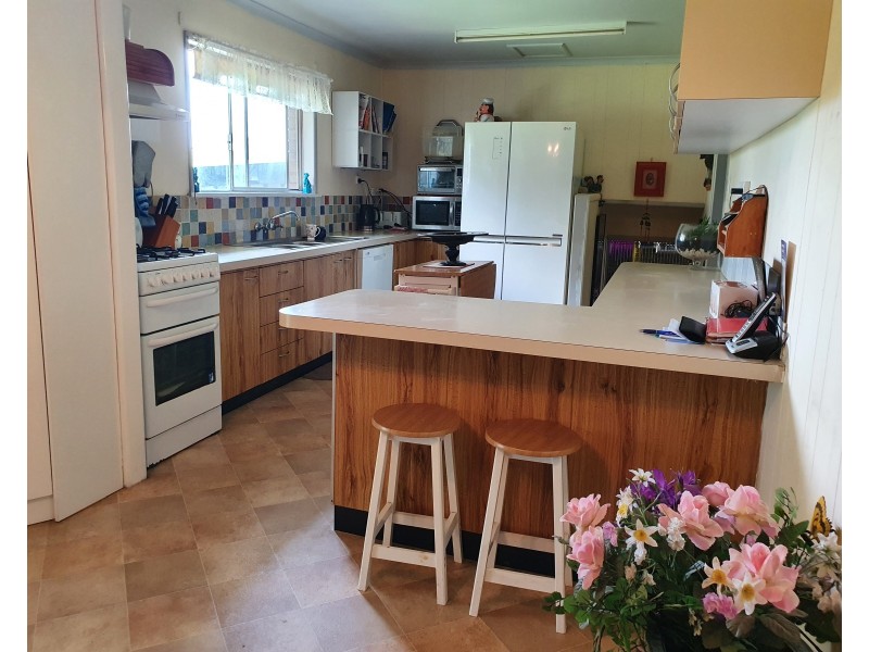 71  BUNYA WAY, Blackbutt QLD 4306