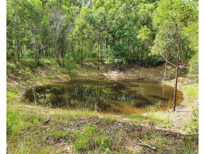 372 CRUMPTON DRIVE, Blackbutt QLD 4306
