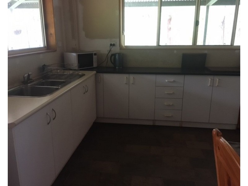 170 Packer Road, Blackbutt QLD 4306