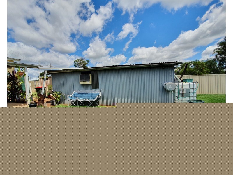 14 James Street, Blackbutt QLD 4306