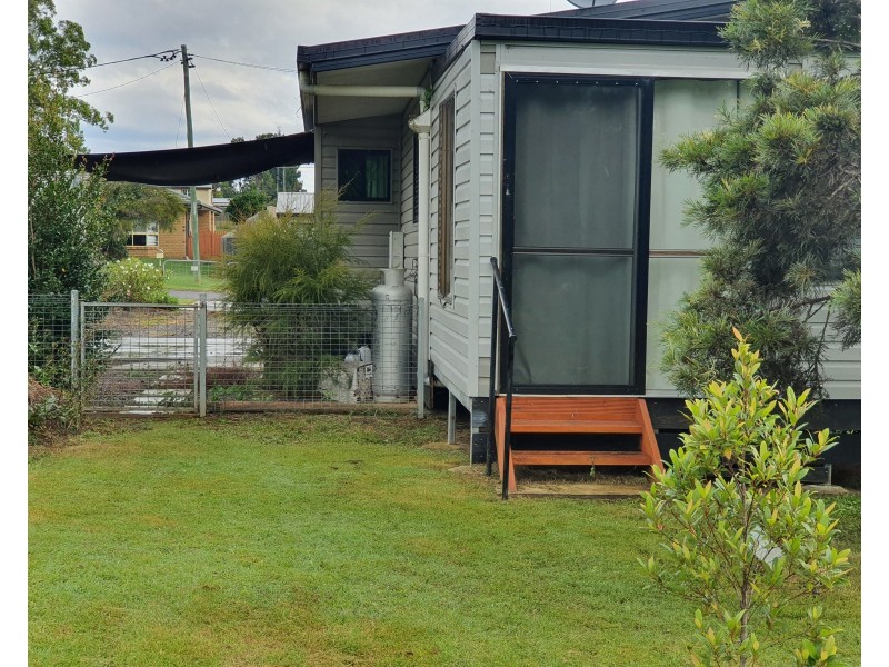 14 Miller Street, Blackbutt QLD 4306