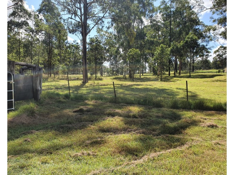 768 Old Esk Road, Blackbutt QLD 4306