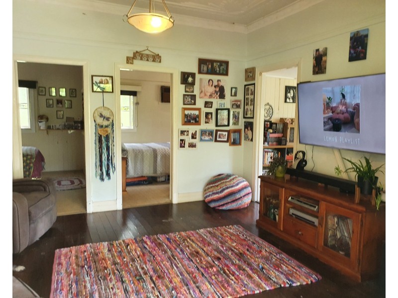2 Millar Street, Yarraman QLD 4614