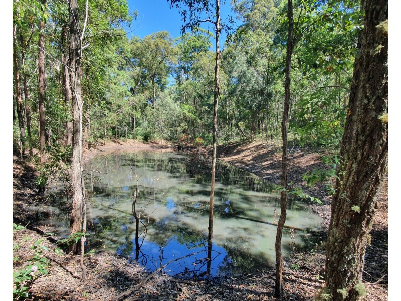 6 Williams Road, Benarkin QLD 4306