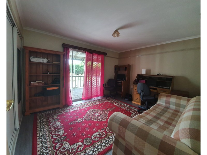 74 Greenhills Drive, Blackbutt QLD 4306