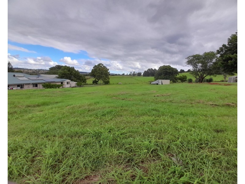 31 Rosalie Drive, Yarraman QLD 4614