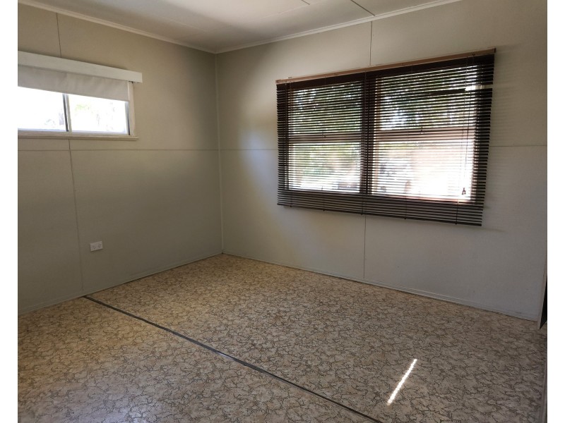 29 Fern Street, Blackbutt QLD 4306