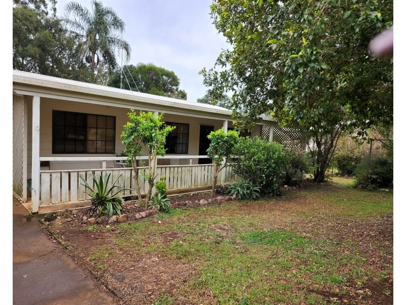 10 JOHN STREET, Blackbutt QLD 4306