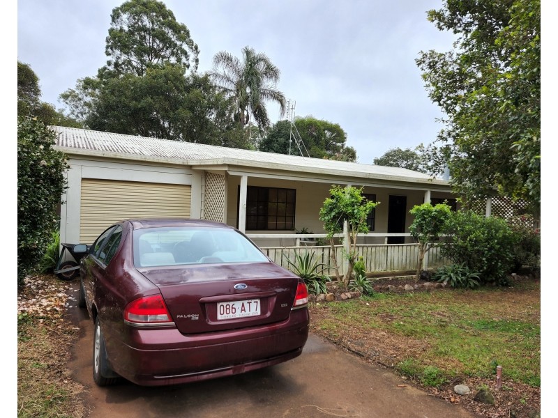 10 JOHN STREET, Blackbutt QLD 4306