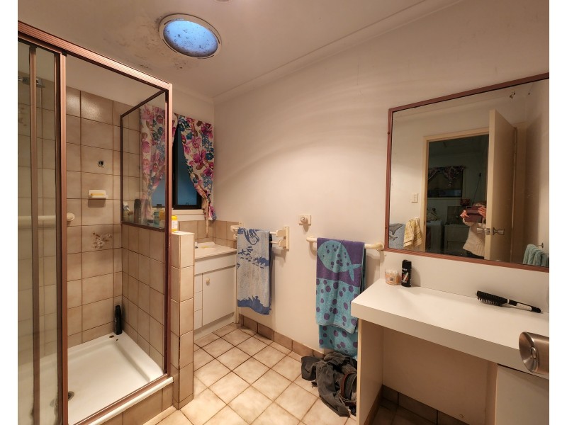 10 JOHN STREET, Blackbutt QLD 4306